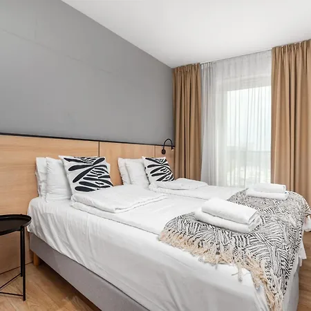 Zamoyskiego 37 By Homeprime Lägenhet Warszawa